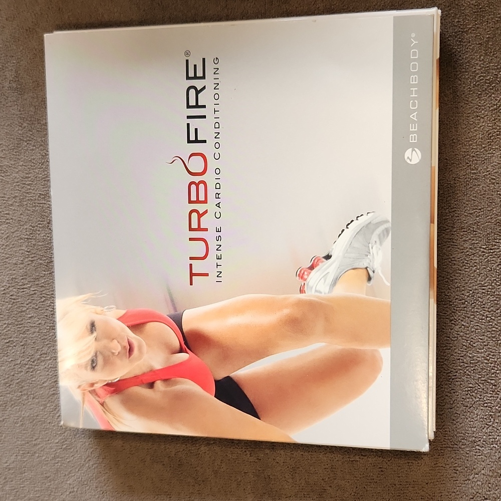 Beachbody TurboFire Cardio Set - Red and White​